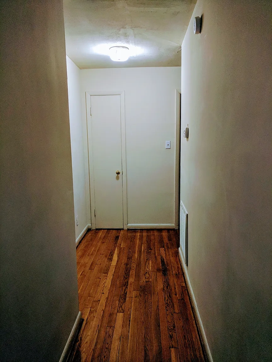 3425 Kensington Avenue – photo 1
