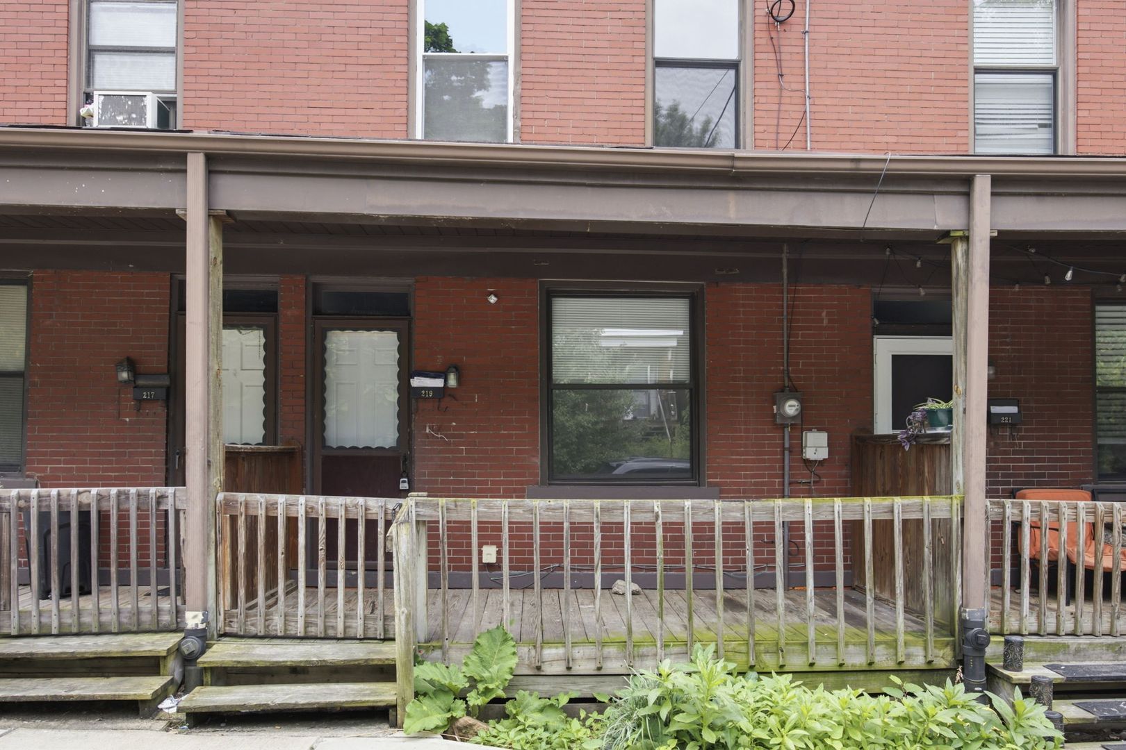 225 Luray St unit 219 Luray Street – photo 1