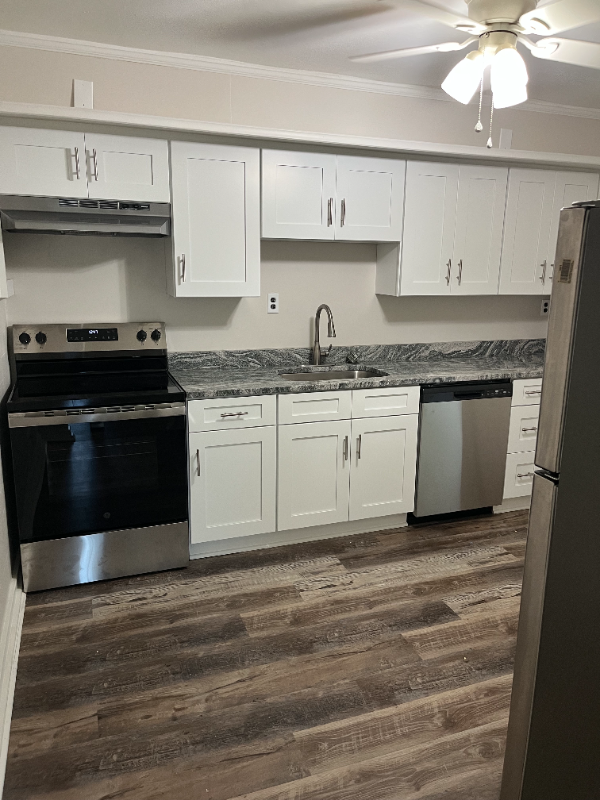 1005 Grant St unit 2 – photo 3