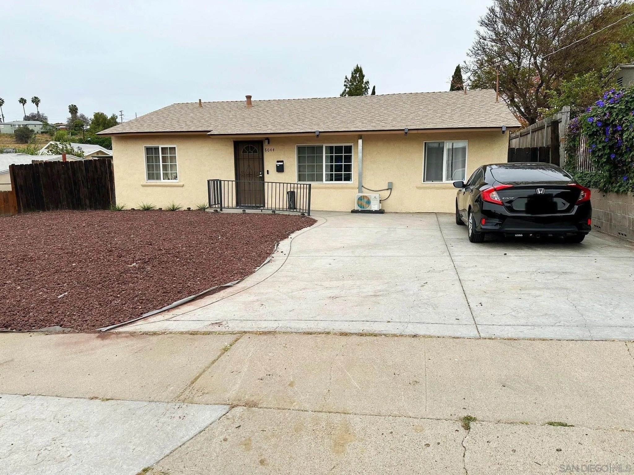 8044 Solana St – photo 1