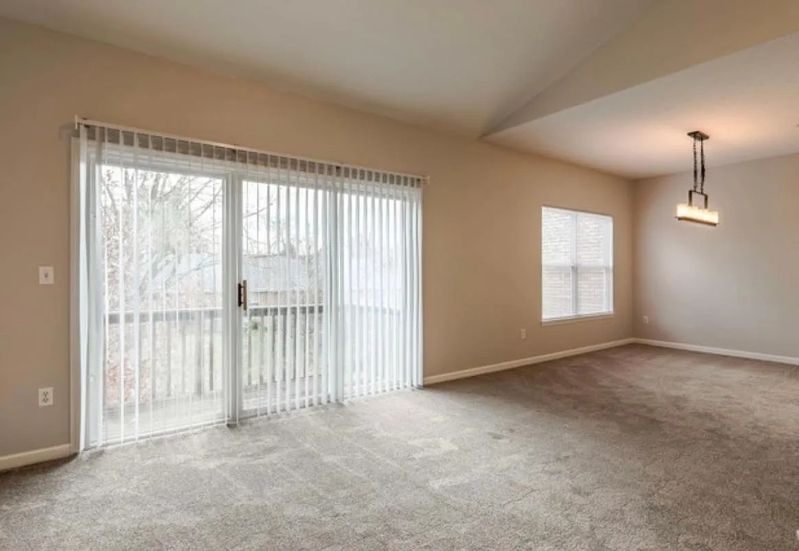 Mandarin Cove Apartments – photo 1