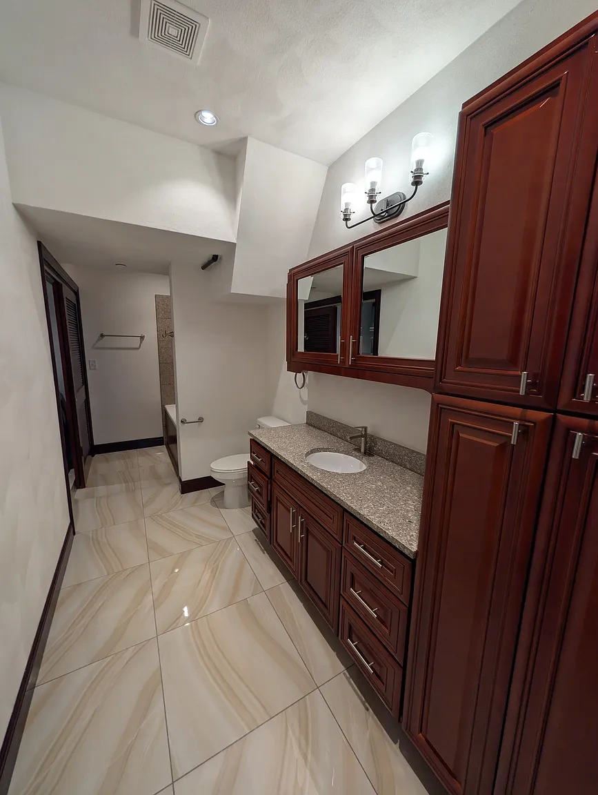 B on Lindell – Floor plan