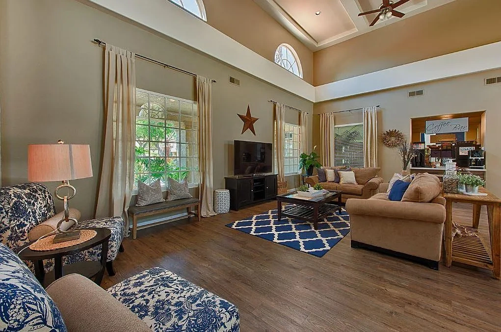 Oasis Townhomes – photo 5