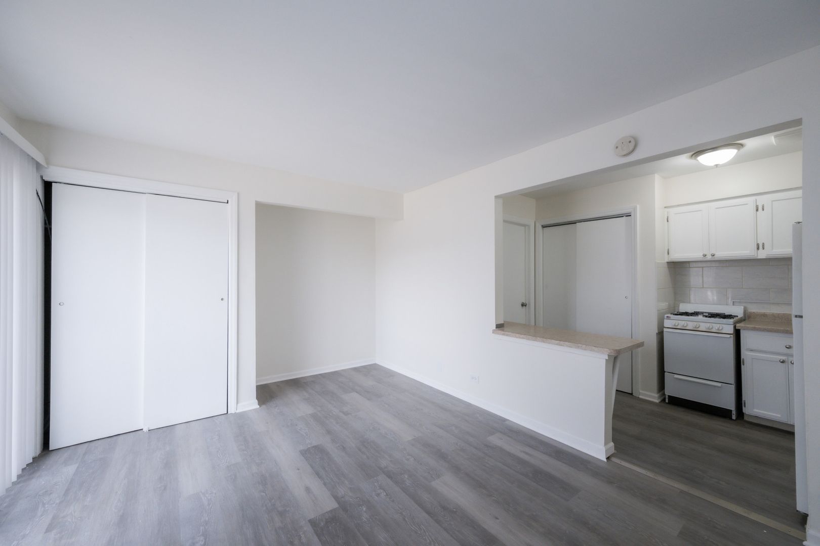 15311 Knox Ave – photo 5