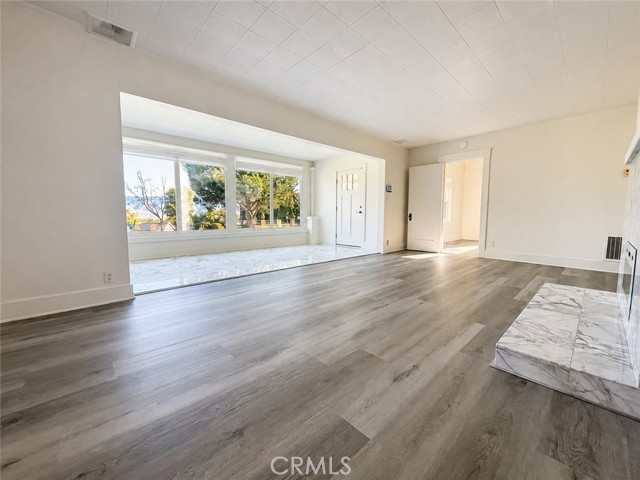 26195 Beaumont Ave – photo 3