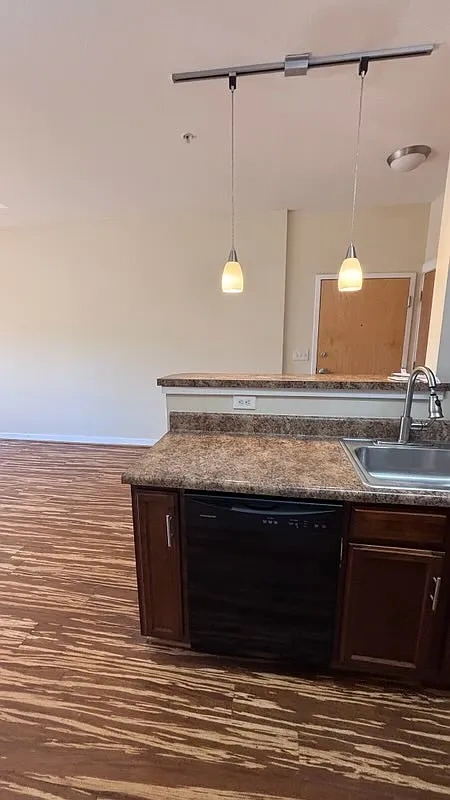 701 Saint James Street – photo 3