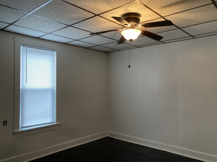 133 S Marietta St unit Down – photo 2