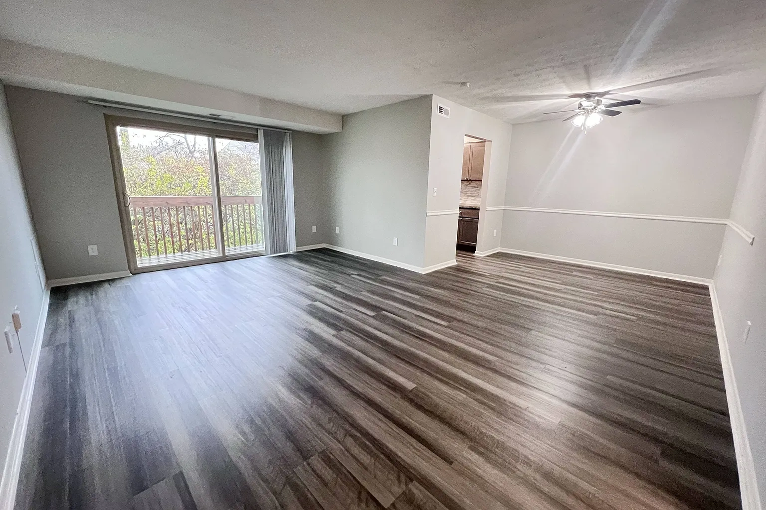 Hunter's Creek Apartments – photo 1
