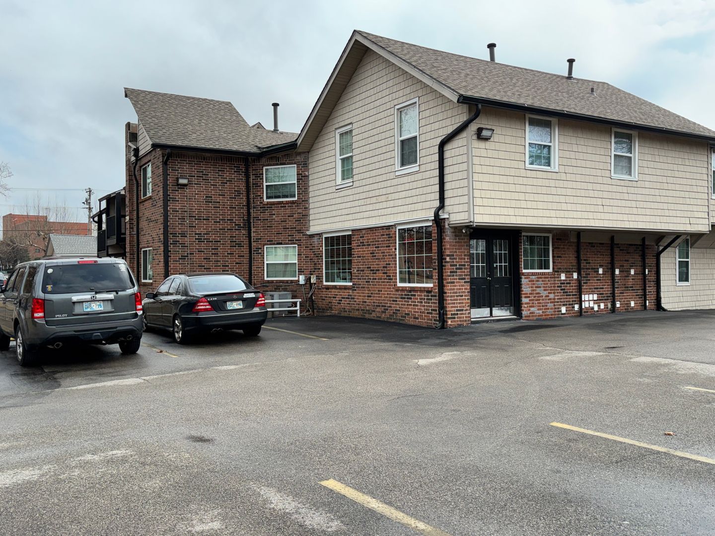 320 E Edwards St unit 10 – photo 4