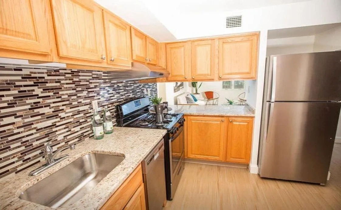 Castle Square Apartments – photo 3