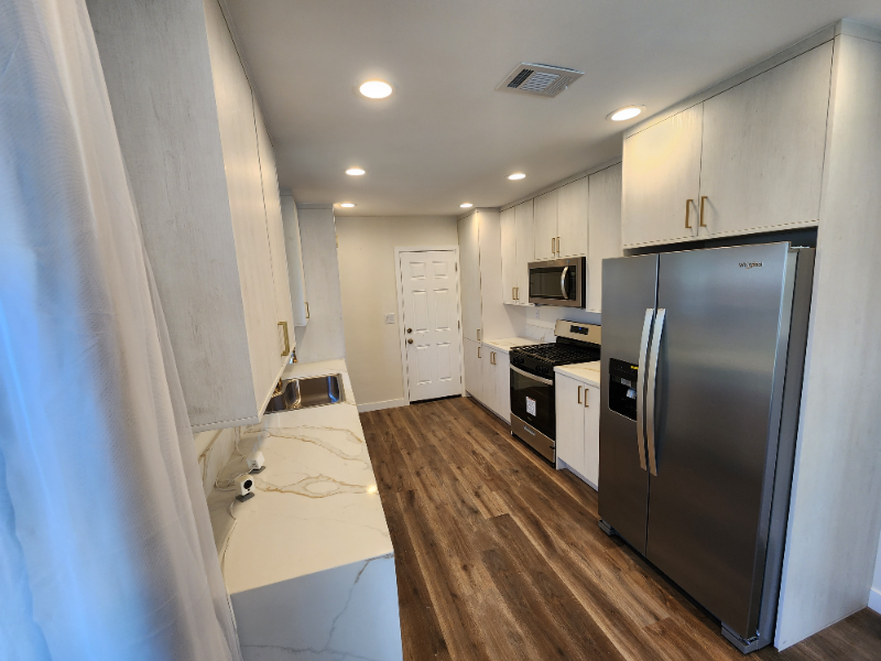 1364 Belle St unit 1 – photo 1