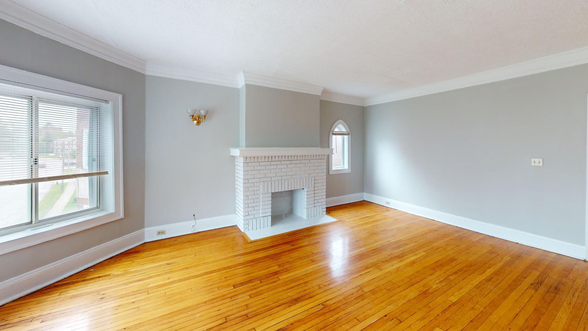 2576 Kemper Rd unit 2572 – photo 1