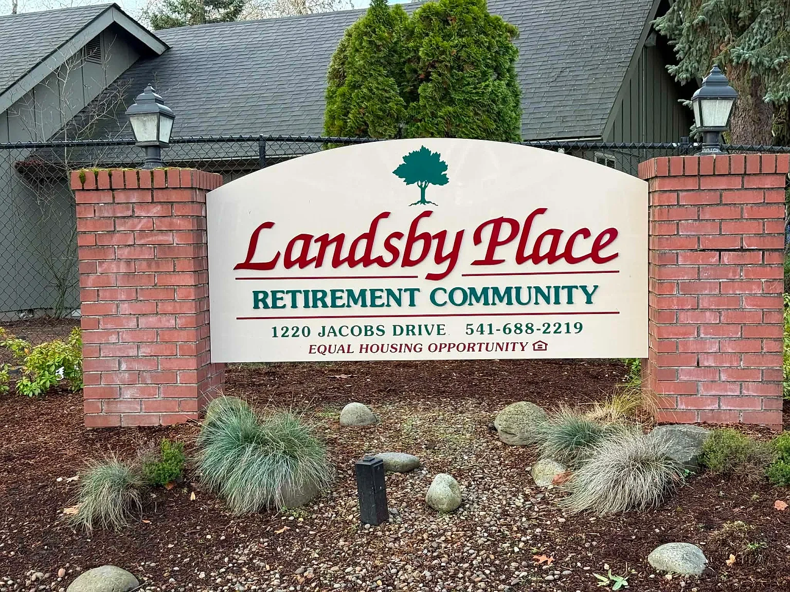 Landsby Place Apartments – photo 2