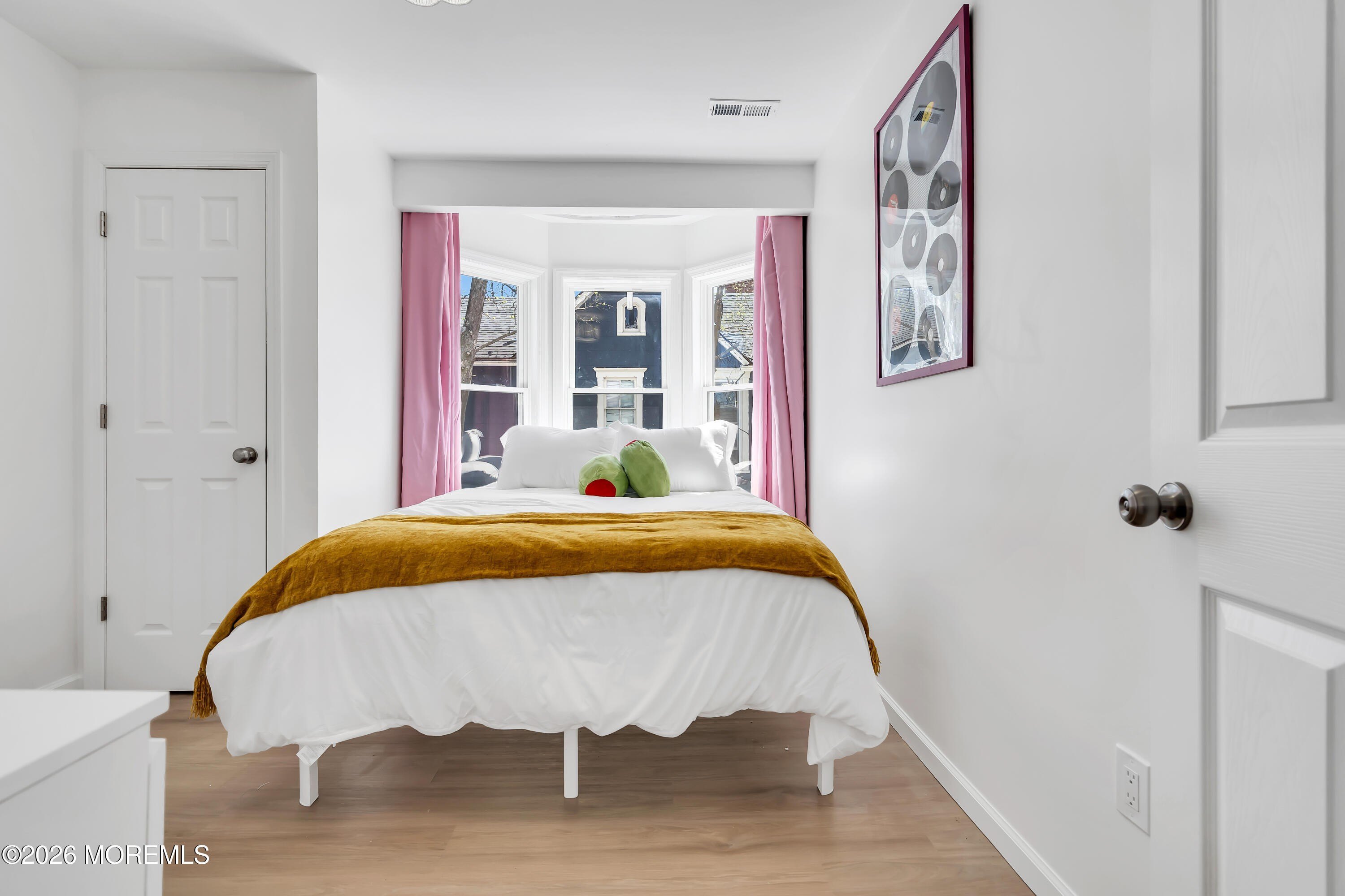 611 3rd Ave #2 – photo 3