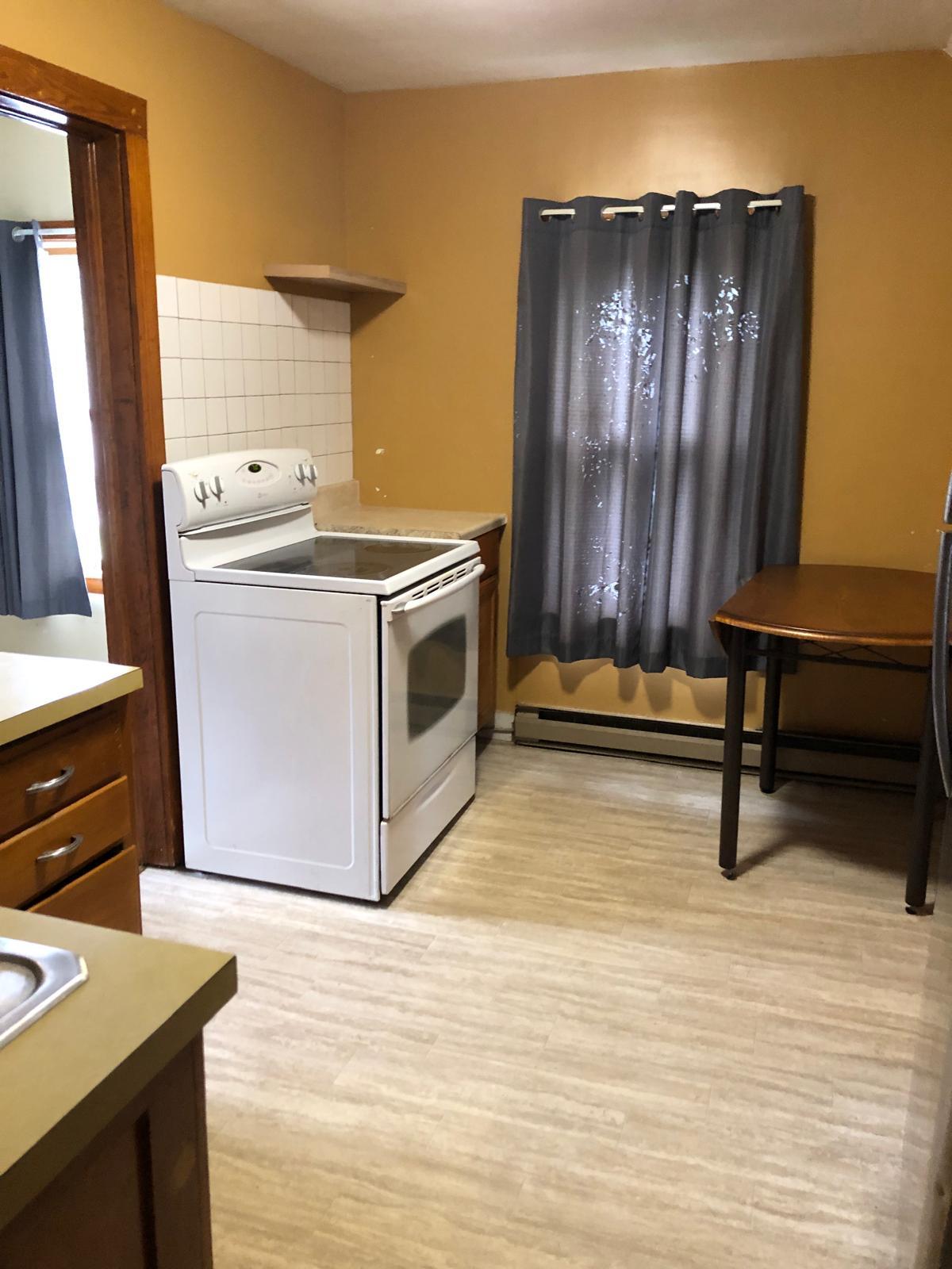 221 Chestnut St unit 1 – photo 2