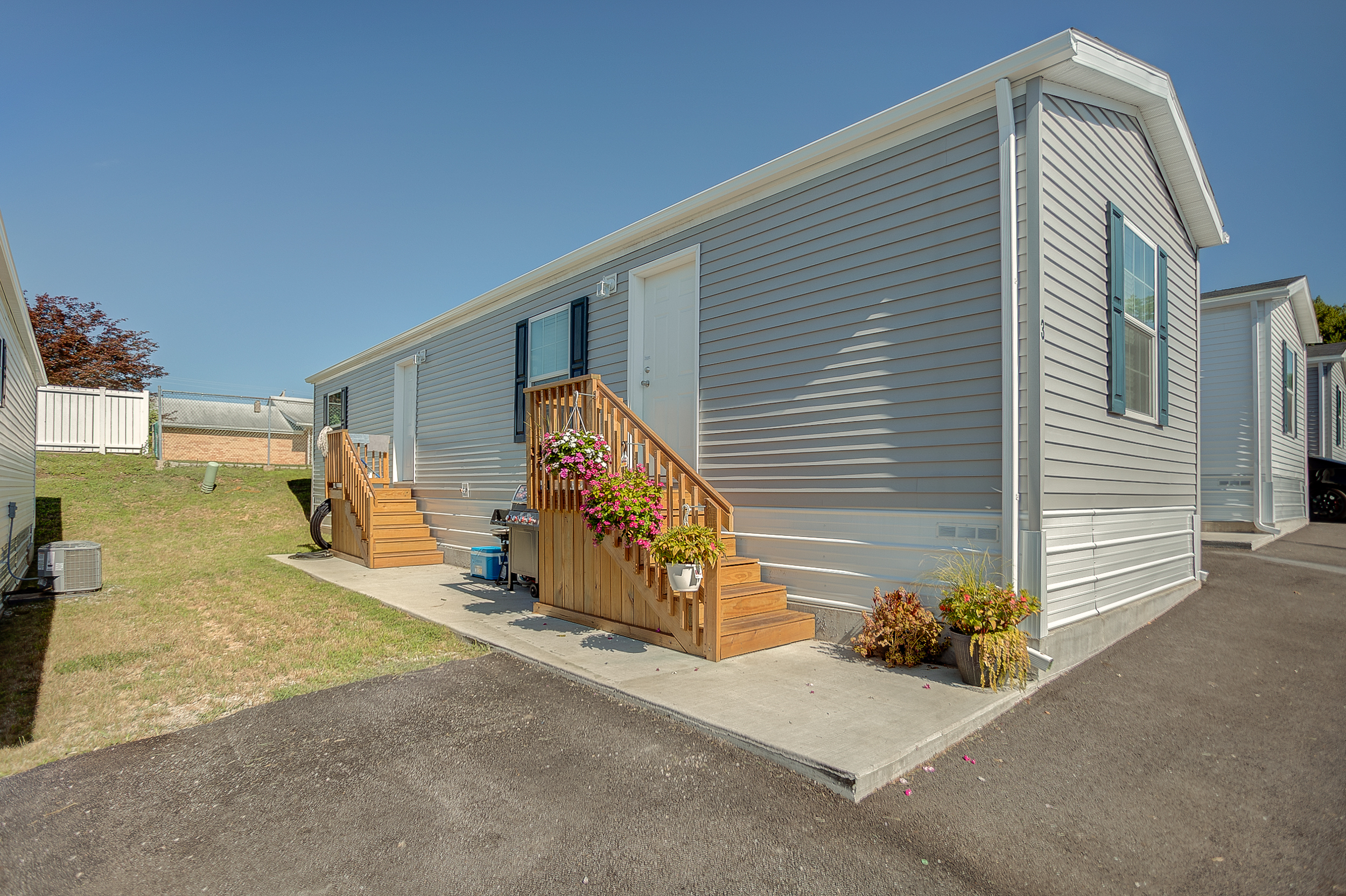 1 Coachlight Trailer Park – photo 1