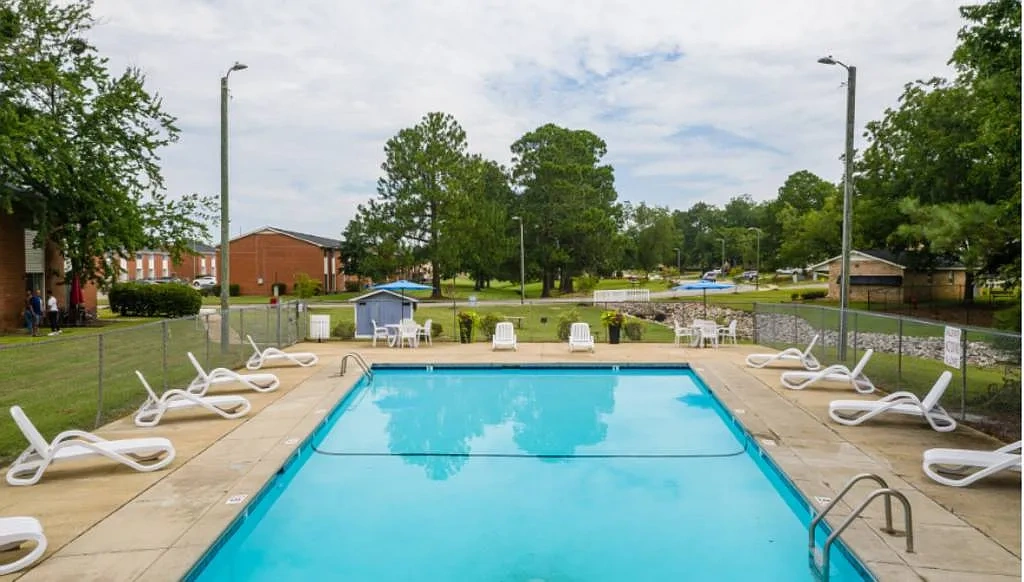 Branson Creek Commons – photo 1