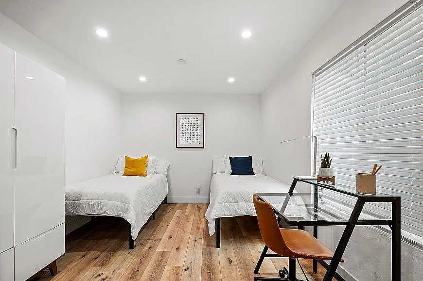2715 Dwight – photo 5