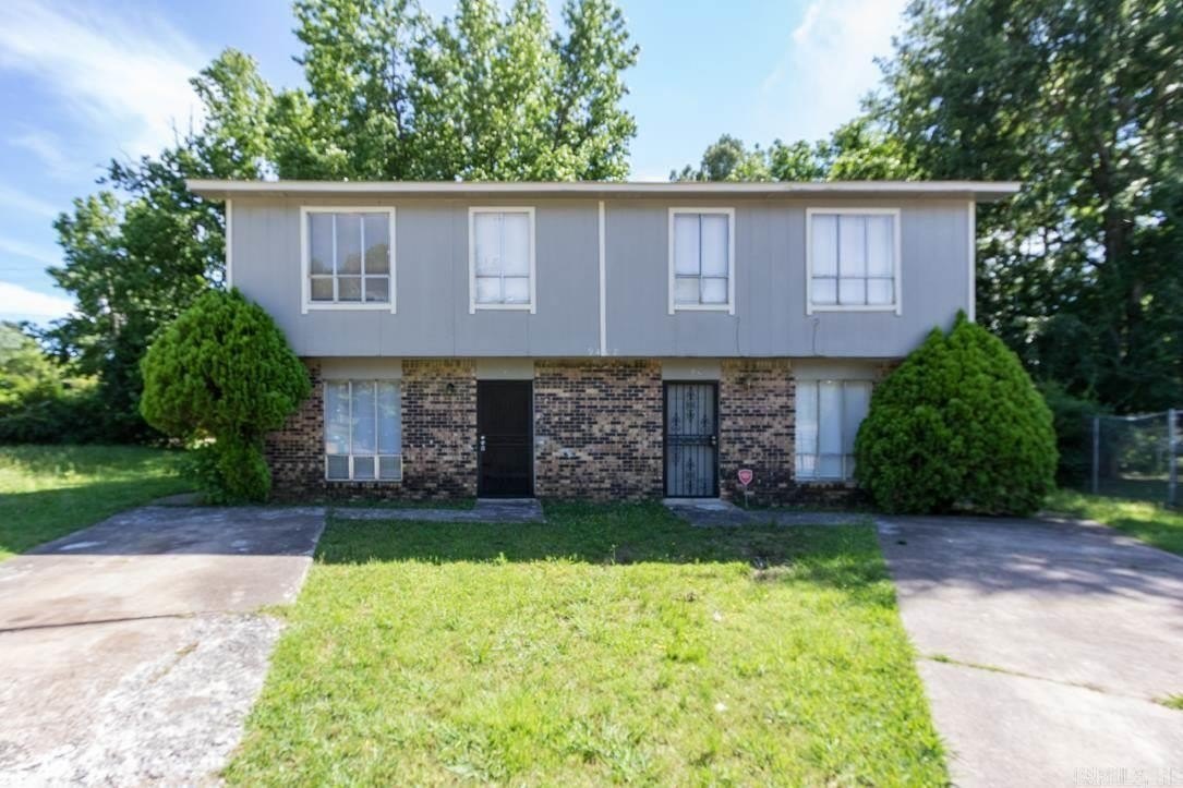 9408 Lew Cir #A – photo 1