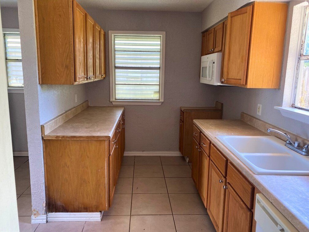 1233 Baywood Ln – photo 3