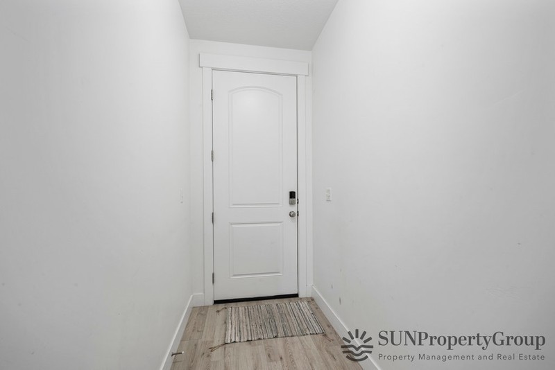 288 W 730 N – photo 2