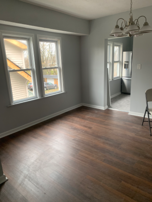 13717 Caine Ave unit Upper Unit – photo 3