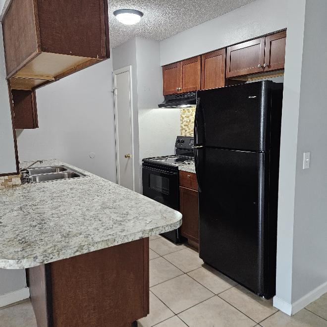 205 Berry Tree Pl – photo 2