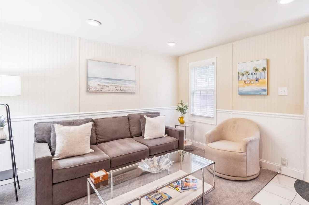 21 Dean St unit 1506231P – photo 1