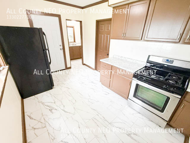 723 E 156th St – photo 4