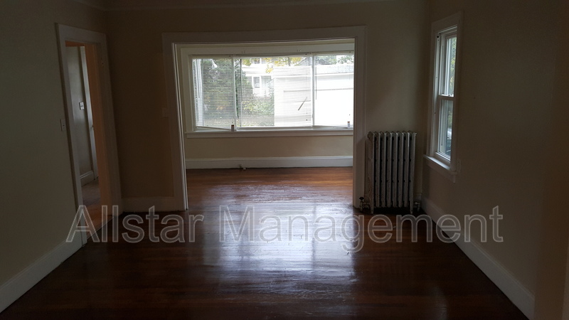13558 Cedar Rd – photo 3