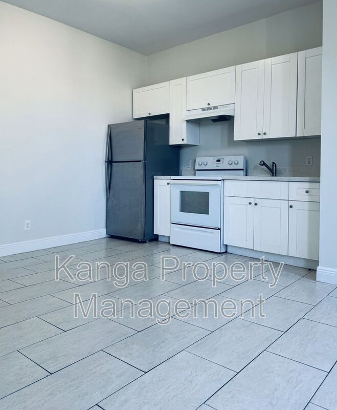 1401 Division Ave unit # 102 – photo 2