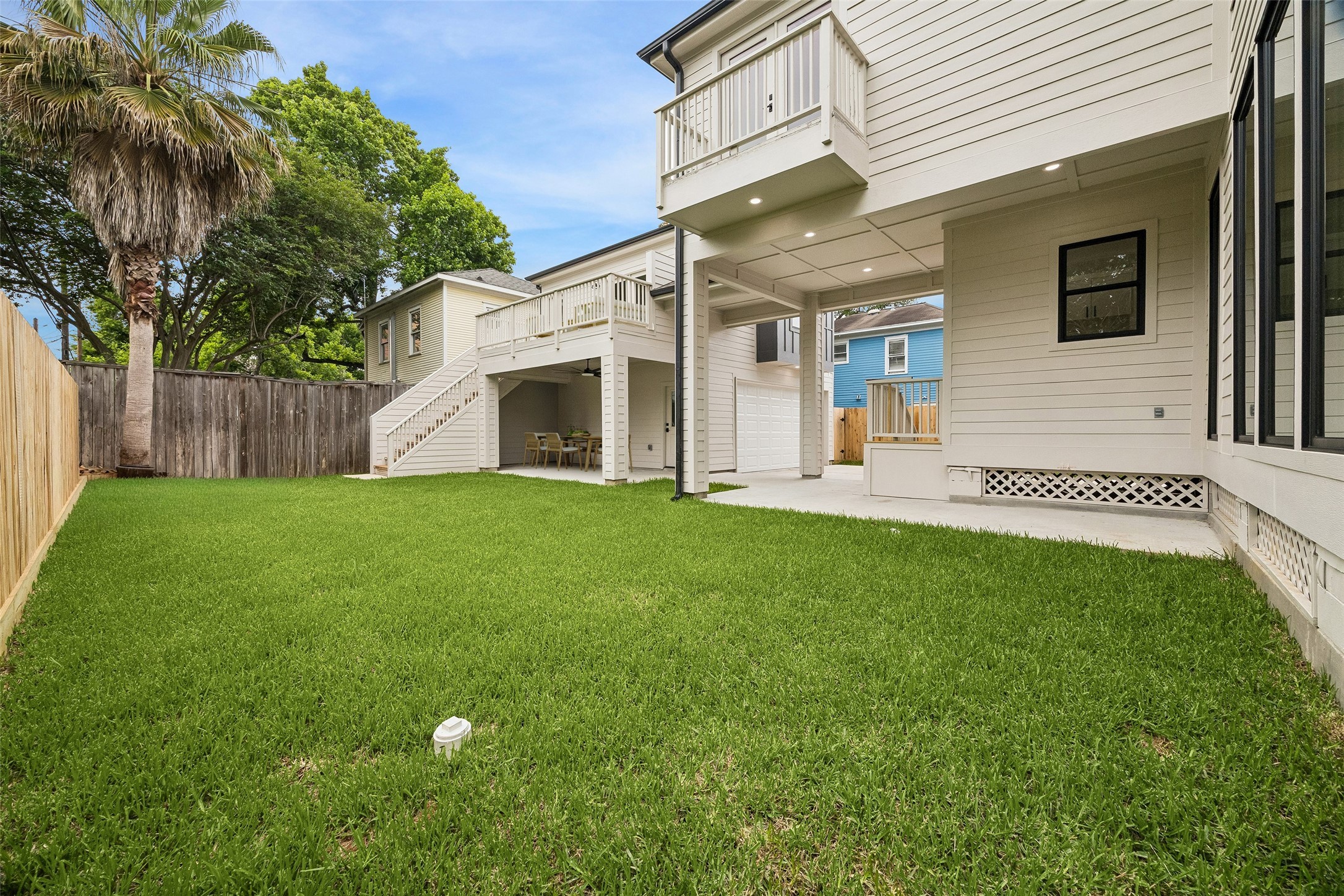 111 E 18th St – photo 3