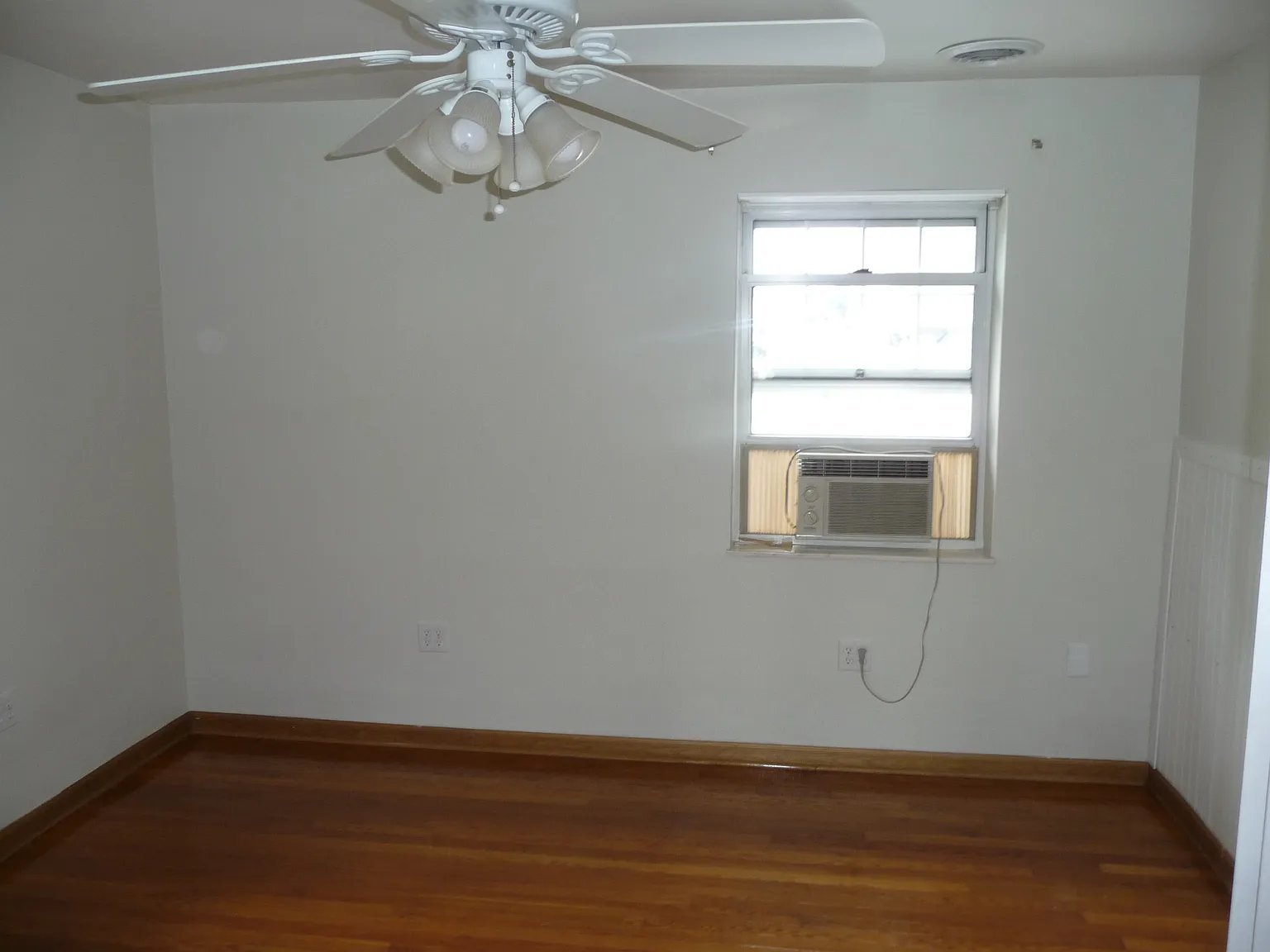 269 Wilson Ave unit 8 – photo 1
