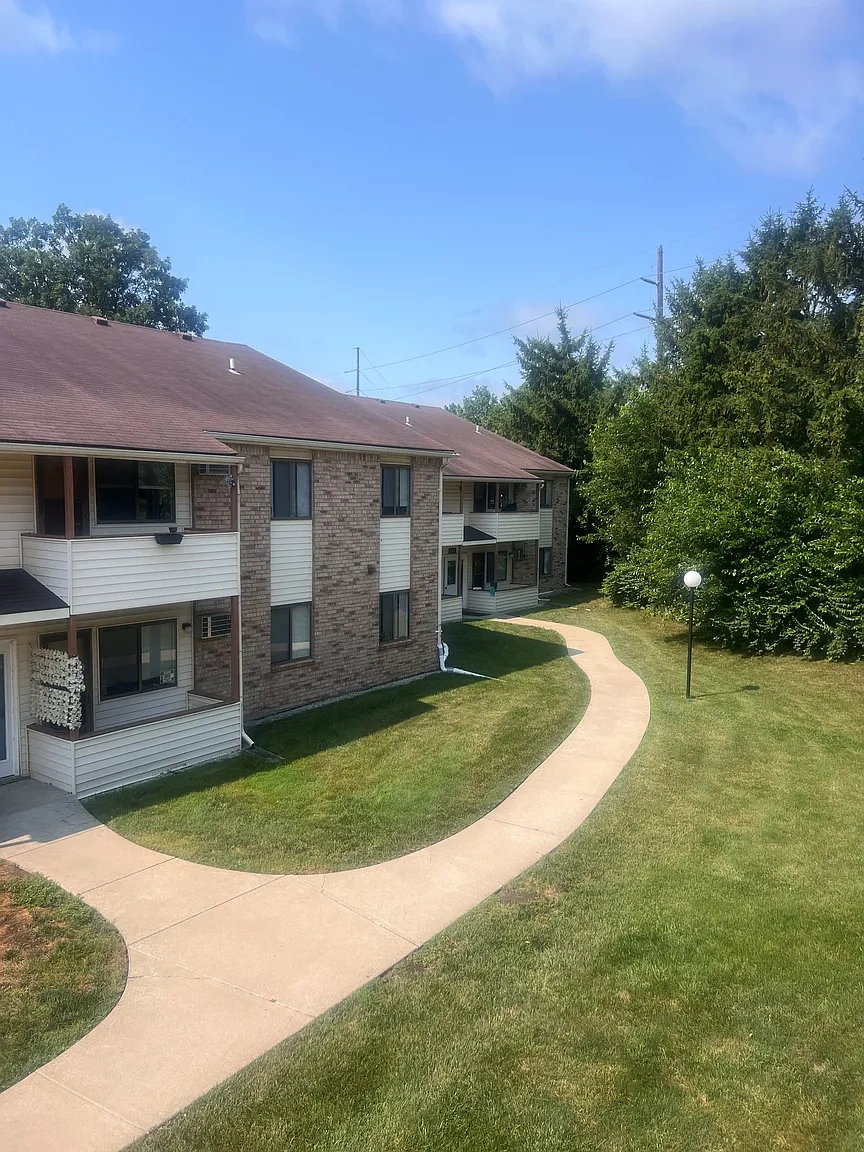 Walbridge Apartments – photo 2