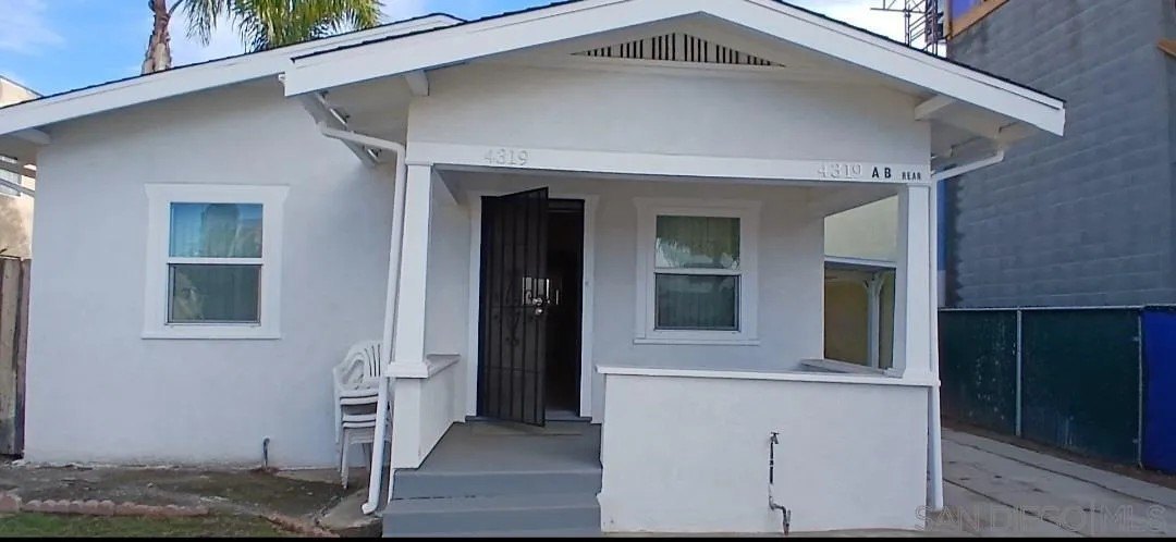 4319 Swift Ave – photo 1