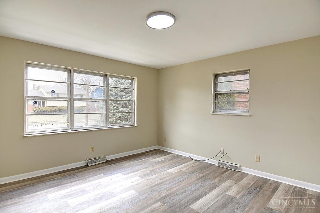 3210 Beatrice Dr – photo 3