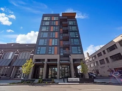 Parkview West Towers – photo 2