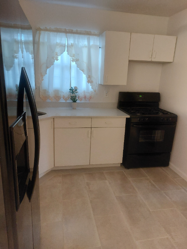 70 Stewart Ave unit 1 – photo 3