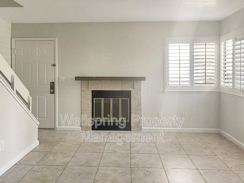 1529 Pyrenees Ave unit # 4 – photo 2
