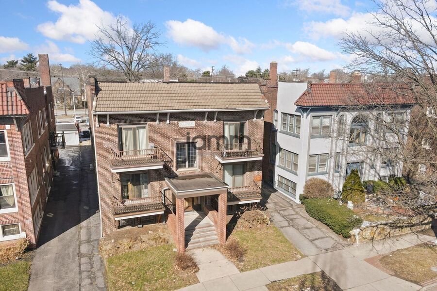 2773 Hampshire Rd – photo 1