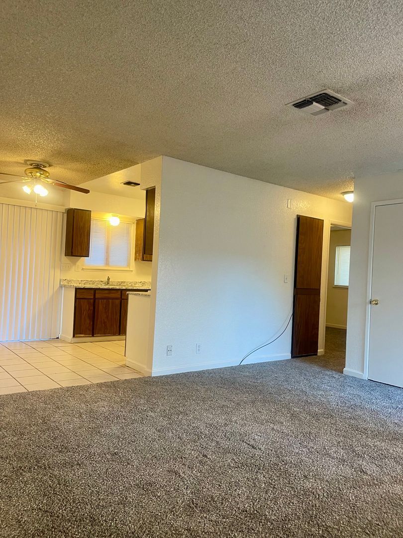 1843 Shasta St unit 01 – photo 4