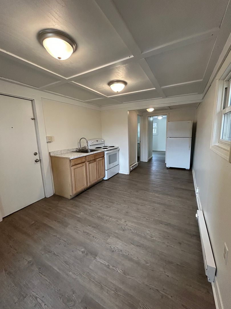 431 S Broad St unit Unit C – photo 2