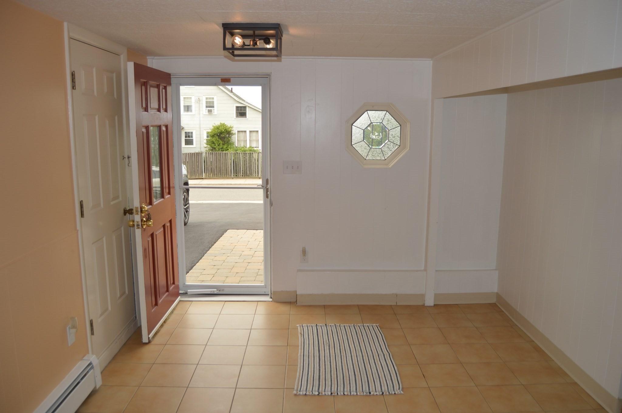 152 Sewall Ave unit 1 – photo 3