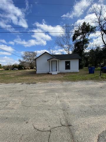 801 Walnut St – photo 2