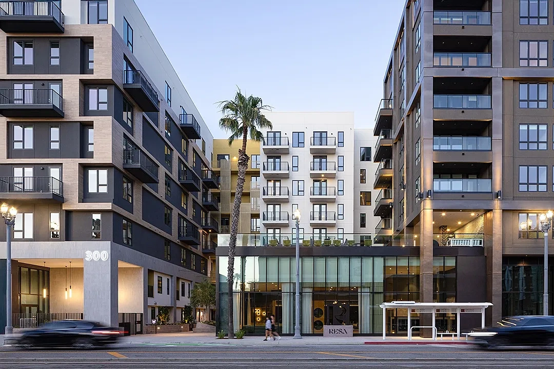 Resa Long Beach – photo 4
