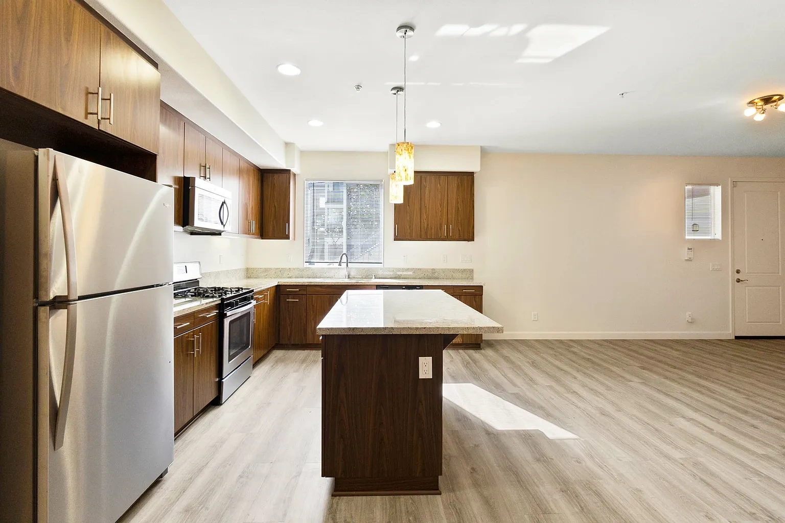 LuxLiv Apartments – photo 4