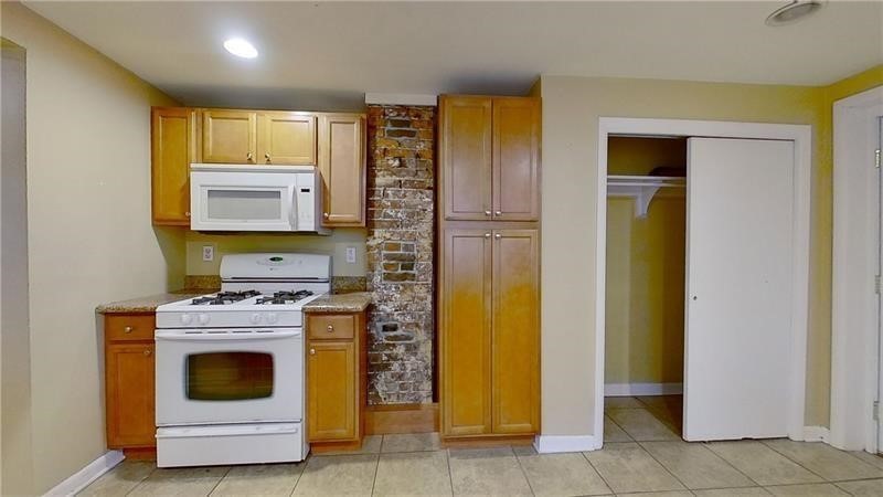 3942 Liberty Ave unit 2 – photo 2