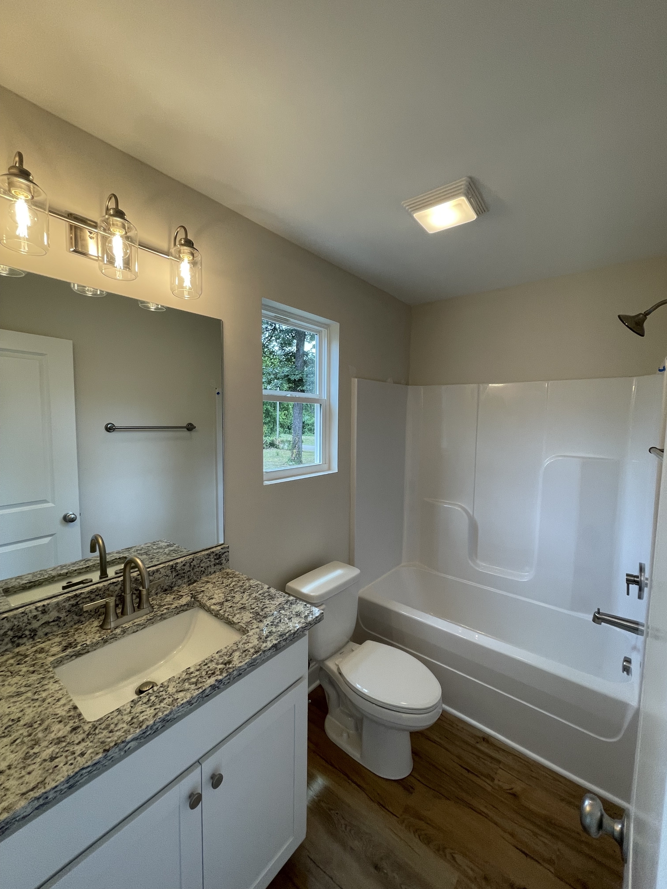 1948 Lynnbrook Ave – photo 3