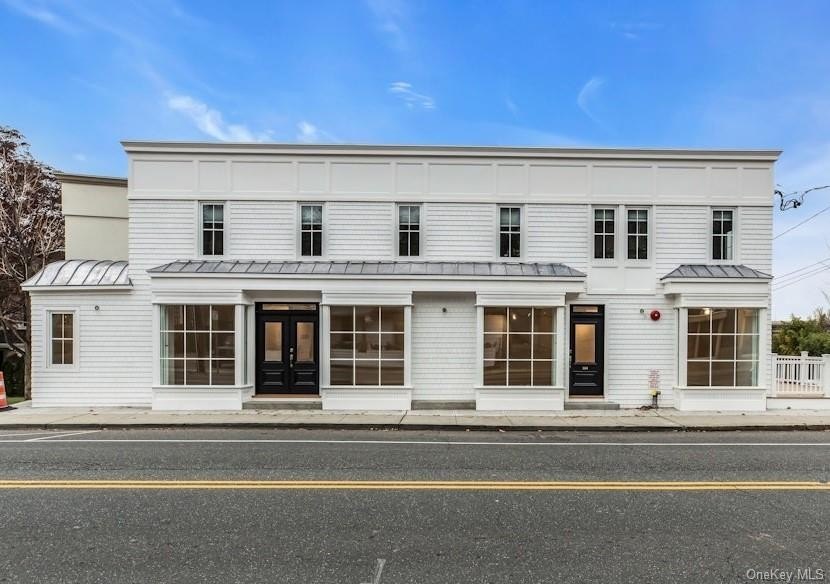 1431 Old Northern Blvd #5 – photo 1