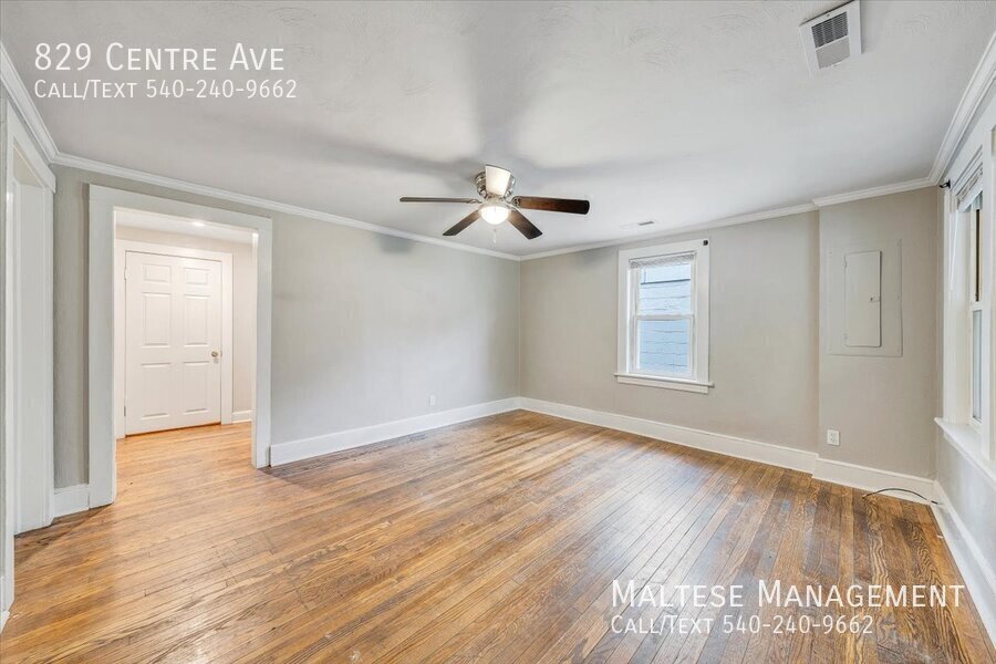 829 Centre Ave NW – photo 4